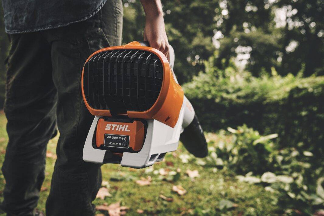 STIHL BGA250 Most Powerful Cordless Battery Blower – AP System