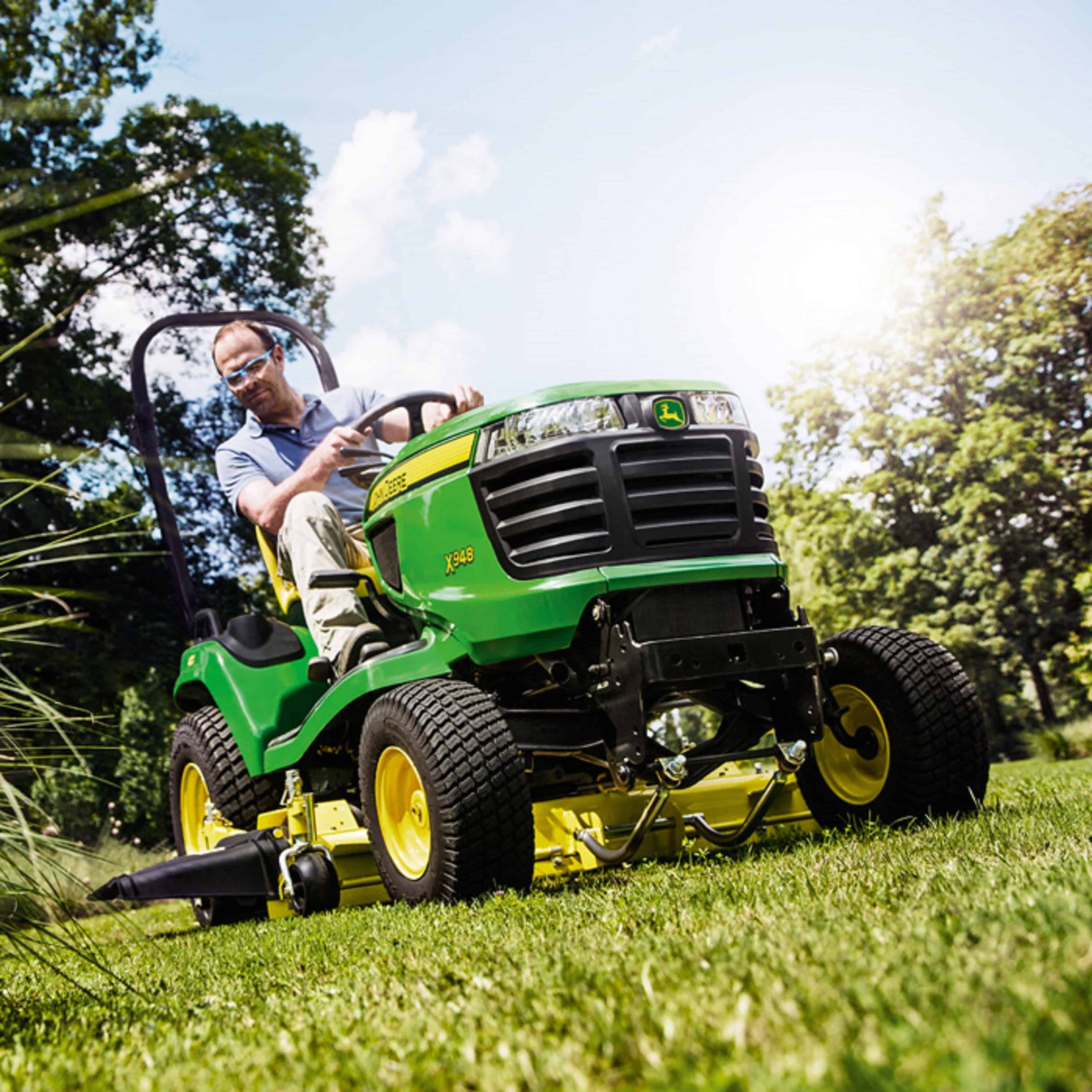 John Deere X948 3-Cylinder Diesel Lawn Tactor