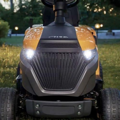 Stiga Estate 584 E 33″ Battery Ride On Mower