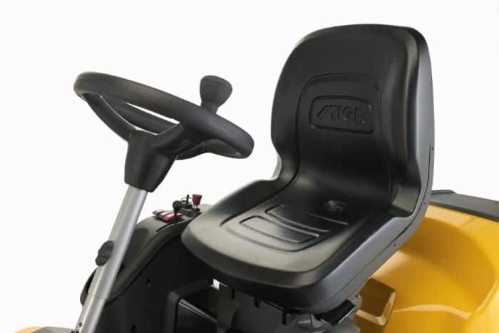 Stiga Park 700 W Comfortable Petrol Out-Front Ride on Lawnmower