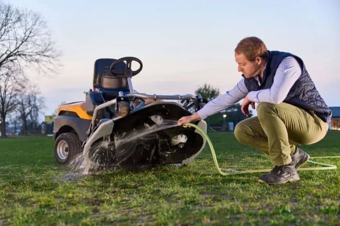 Stiga Park 500 Out Front Mulch & Rear Discharge Grass Cutting Ride on Lawnmower