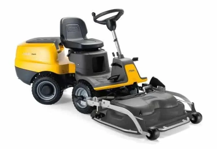 Stiga Park 300 R Best Value Out Front Mulching Ride on Lawnmower