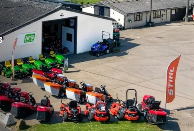 STIHL RT 6127 ZL Robust Comfortable 49″ Ride on Lawnmower