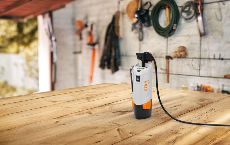 STIHL PS 1 Power Bank & Charger (Unit Only) – AS System