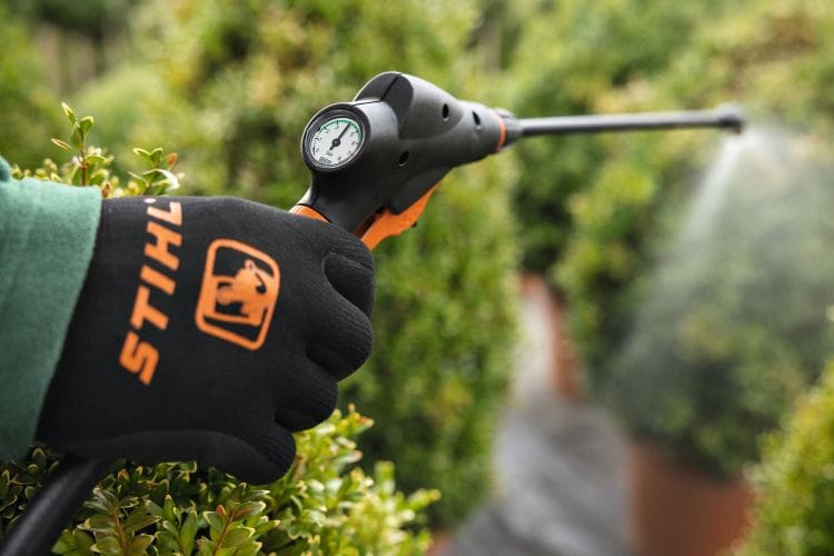 STIHL SGA 85 17L Cordlless Sprayer (Unit Only)- AP System